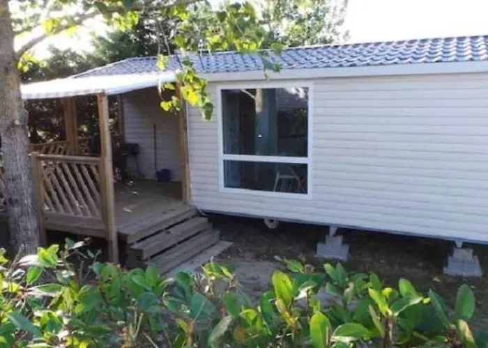 Zecamping 4 Anime Animaux Acceptes Avec Piscine Couverte Et Bar Кемпинг Villeneuve-en-Retz