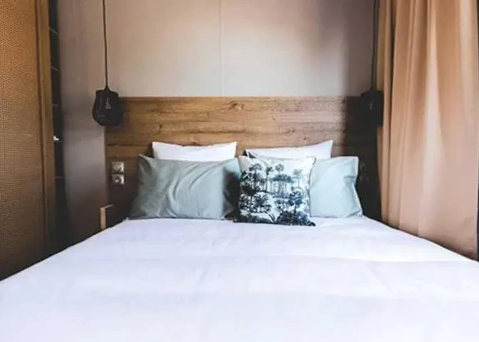 Camping 4 Etoiles - Piscine - Efcha0 Villeneuve-en-Retz