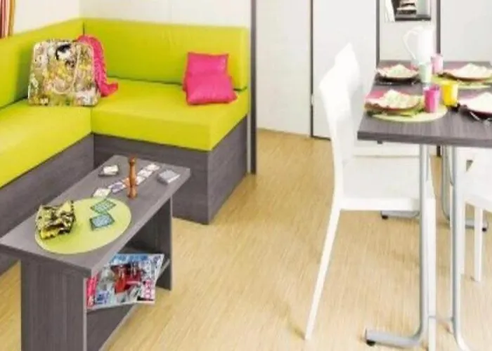 Zecamping 4 Anime Animaux Acceptes Avec Piscine Couverte Et Bar